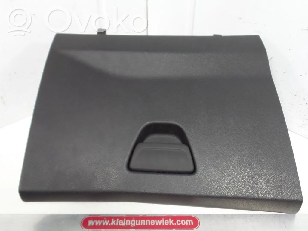 Ford B-MAX Daiktadėžės (bordačioko) komplektas 
