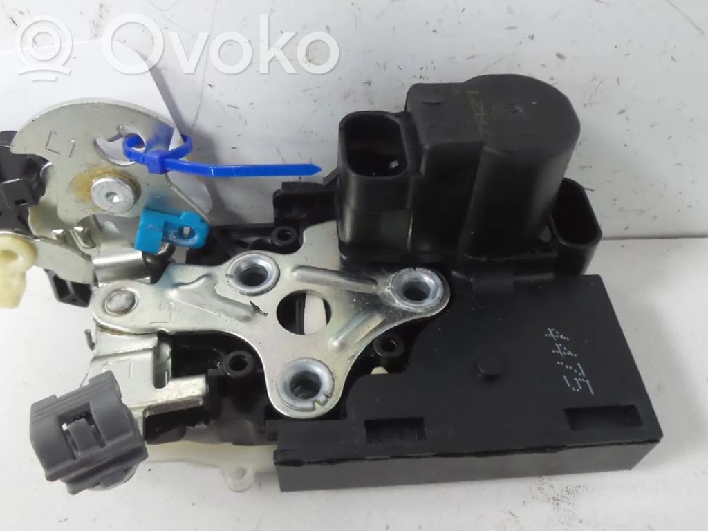 Opel Karl Rear door lock 