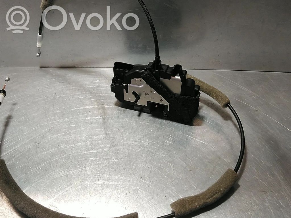 Renault Koleos I Cerradura de puerta trasera 