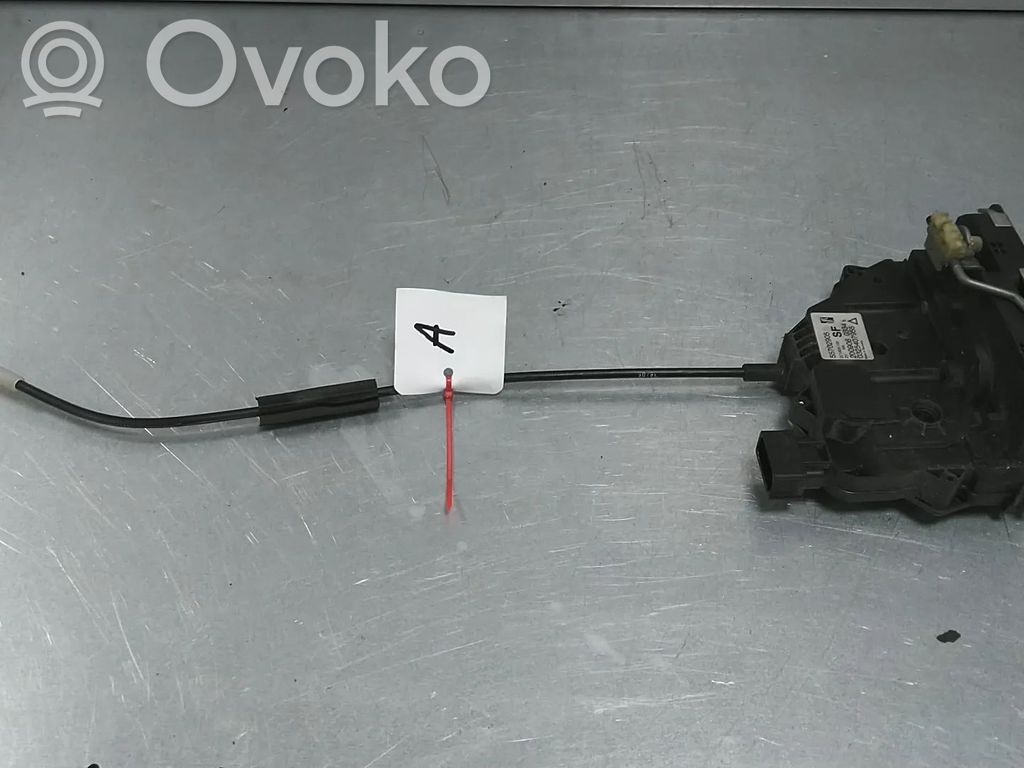 Opel Corsa D Rear door lock 
