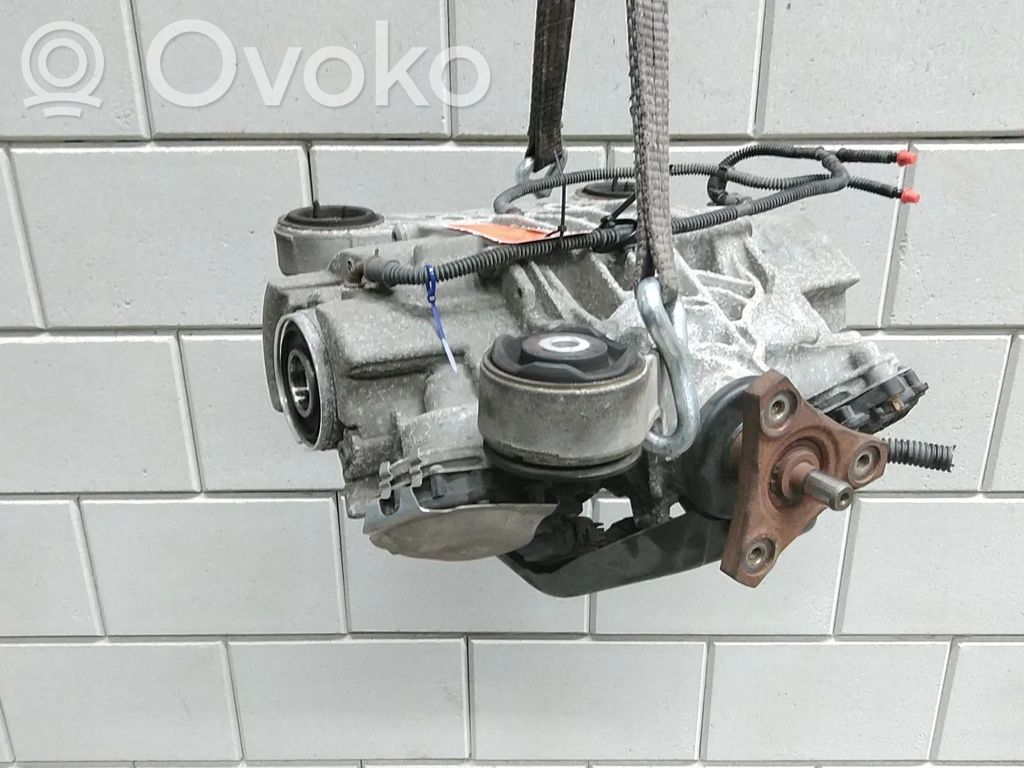 Audi A3 8Y Takatasauspyörästö 