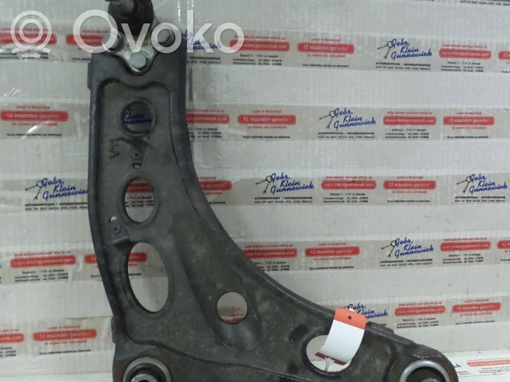 Renault Trafic III (X82) Dolny wahacz przedni 