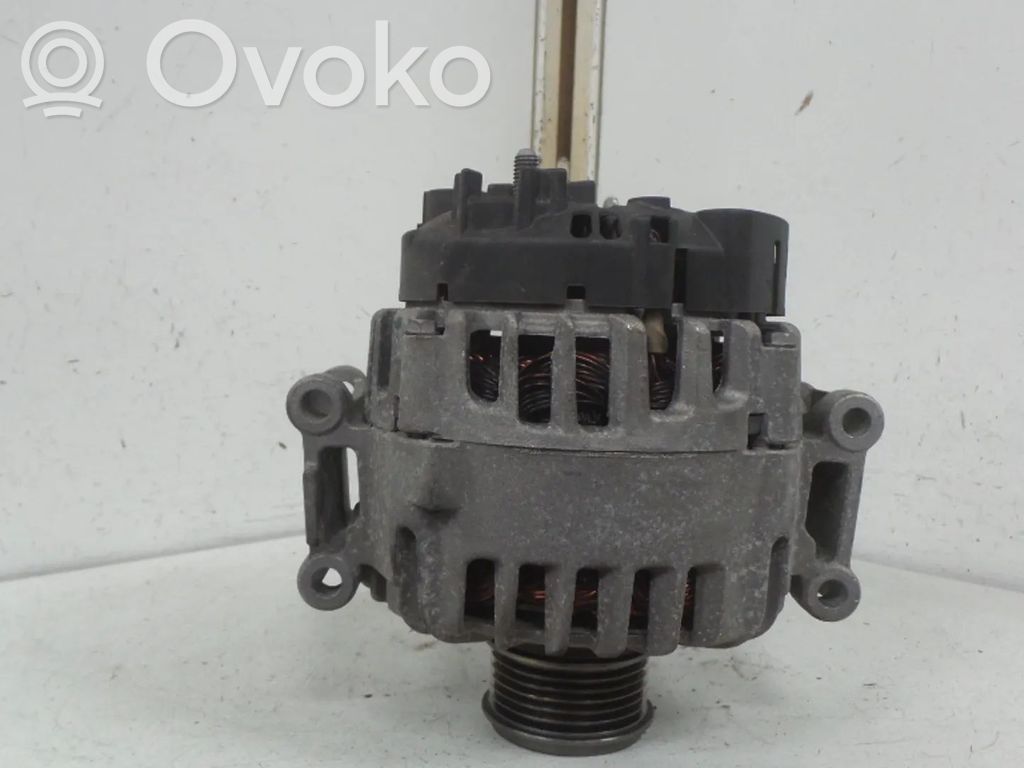 Volkswagen PASSAT B8 Alternator 