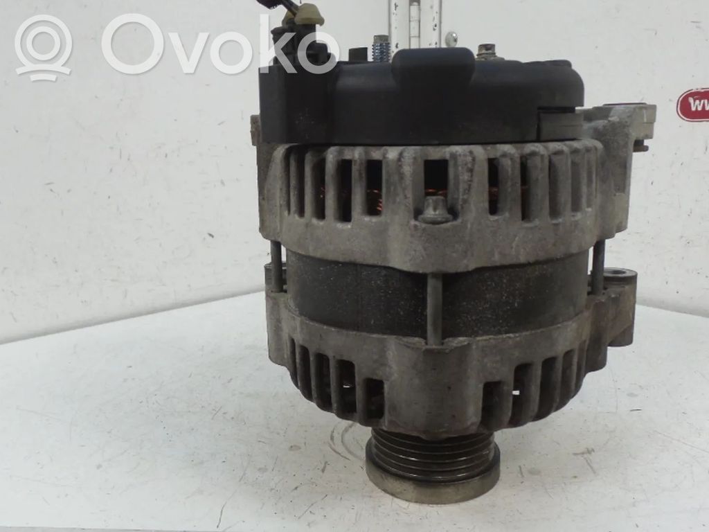 Opel Zafira C Alternator 
