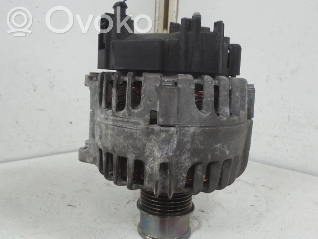 Volkswagen Golf VII Alternator 