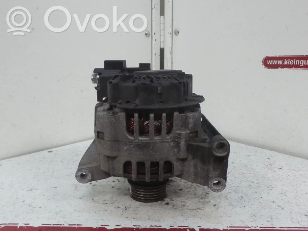 Mercedes-Benz A W169 Alternator 