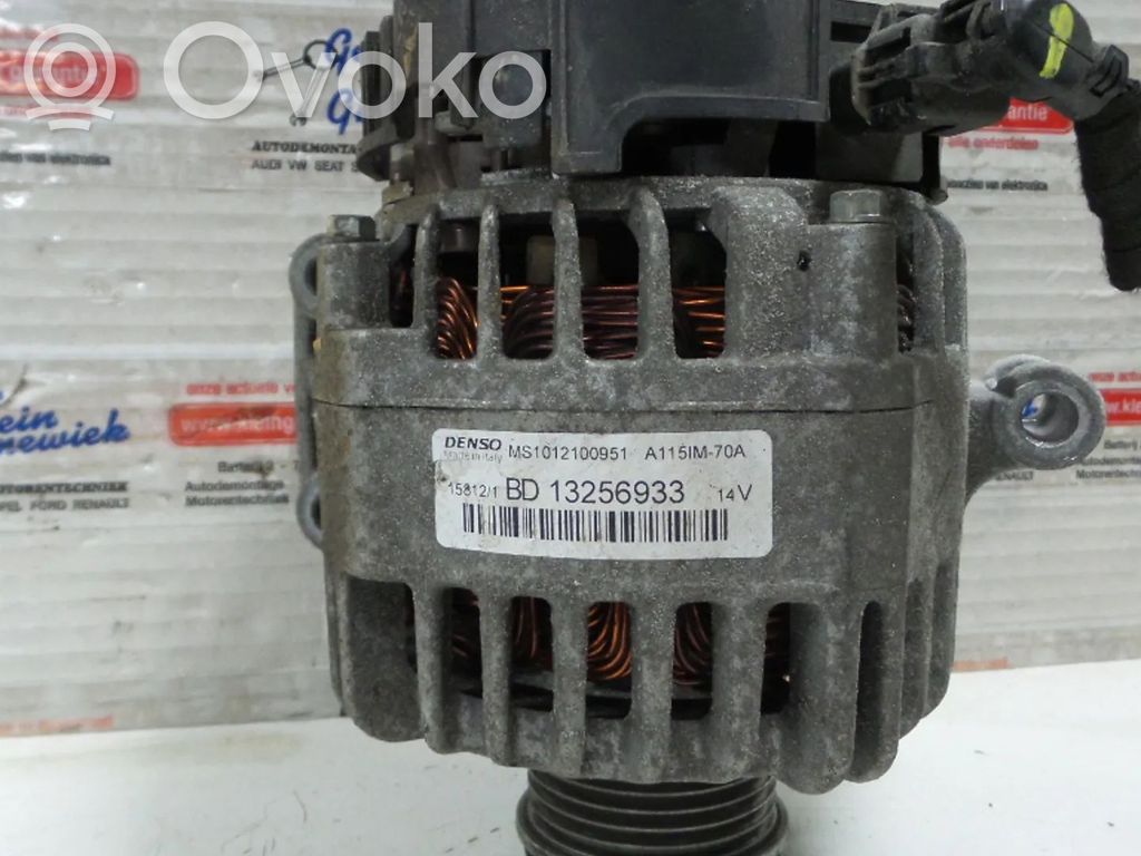 Opel Corsa D Ģenerators 