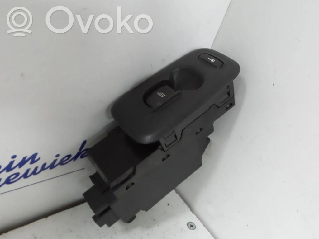 Electric window control switch   31334465,30798805
