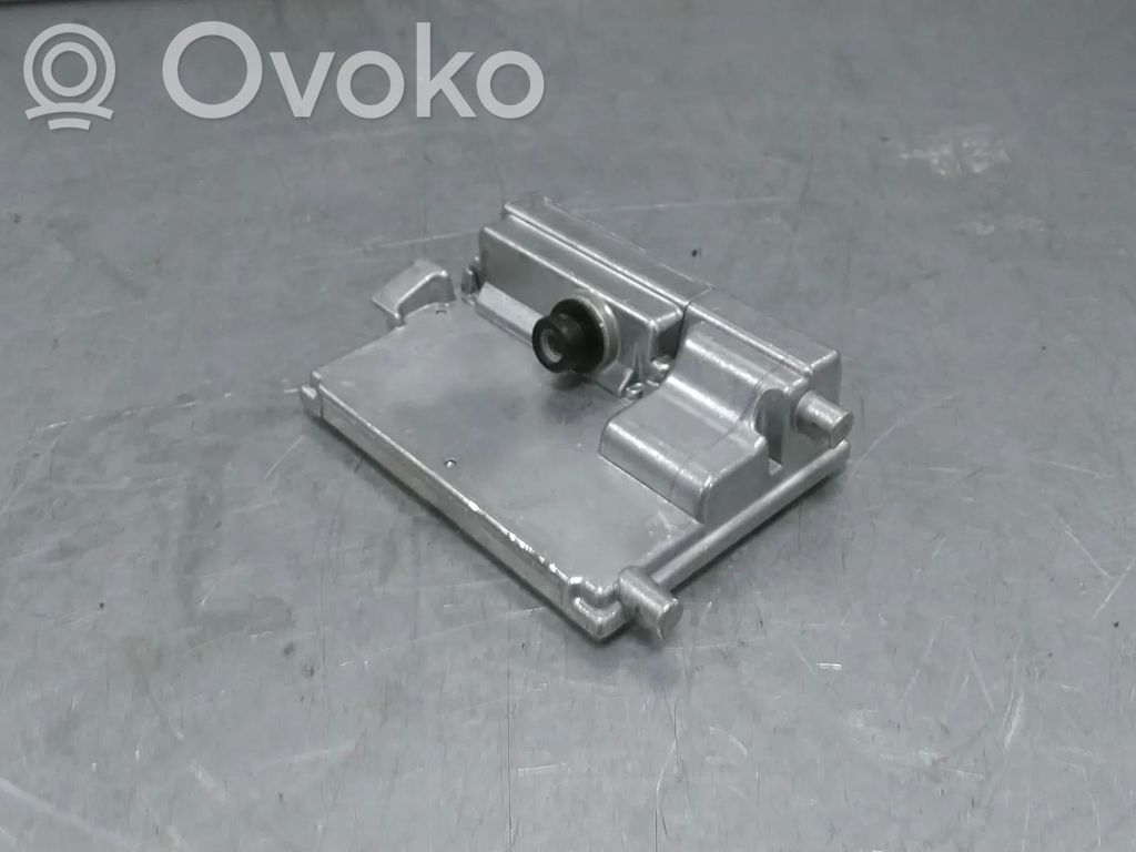 Windshield/windscreen camera   2Q0980653B,2Q0980653C