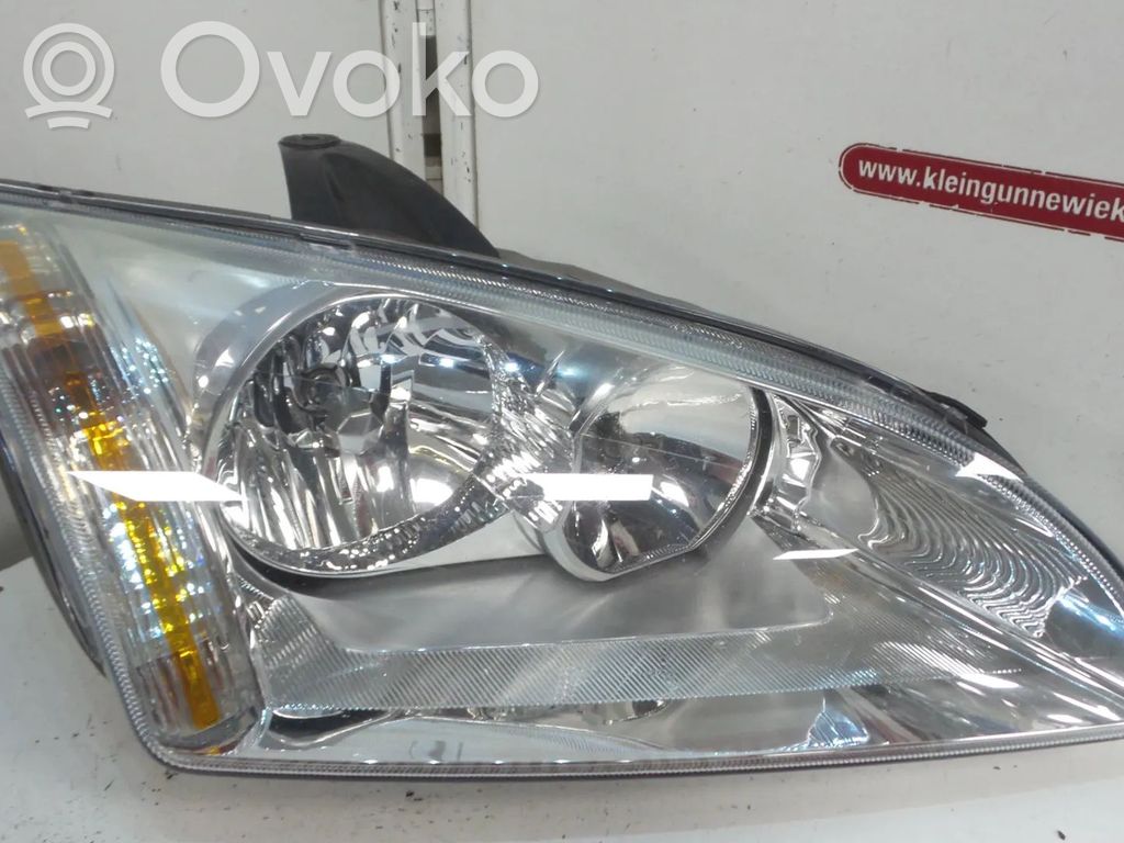 Ford Focus Scheinwerfer 