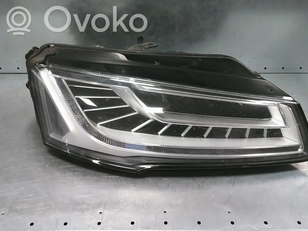 Audi A8 S8 D4 4H Far 