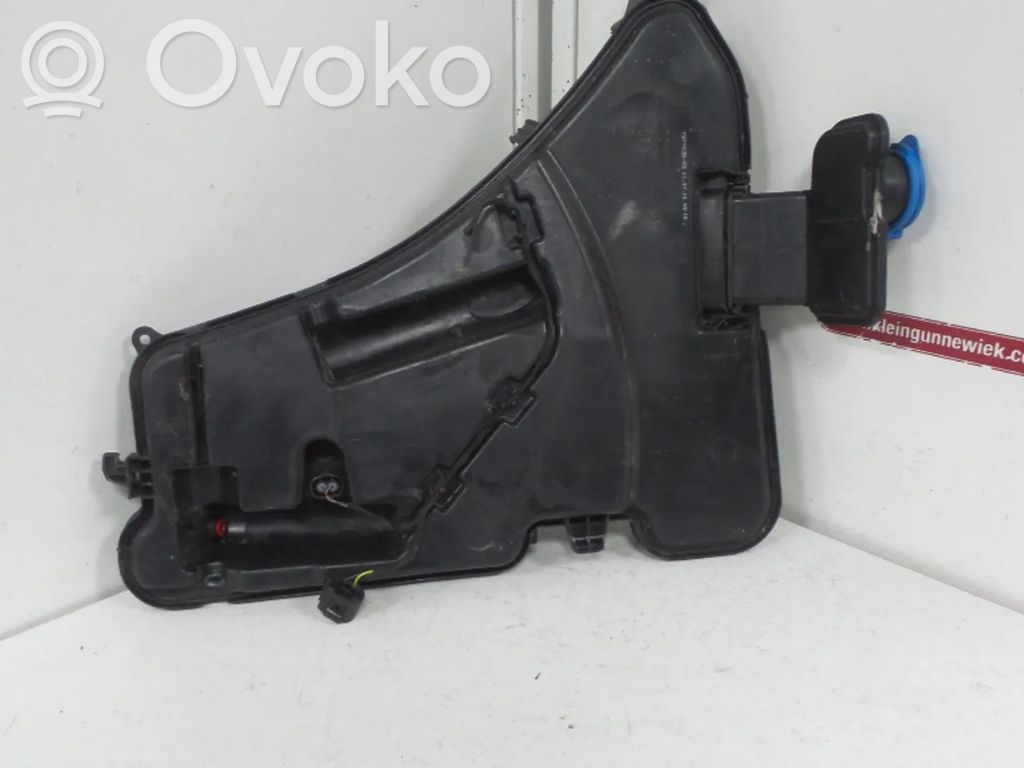 BMW 7 G11 G12 Zbiornik płynu do spryskiwaczy szyby przedniej / czołowej 