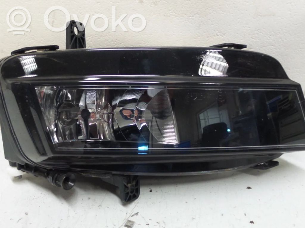 Volkswagen Golf VII Światło przeciwmgłowe przednie 