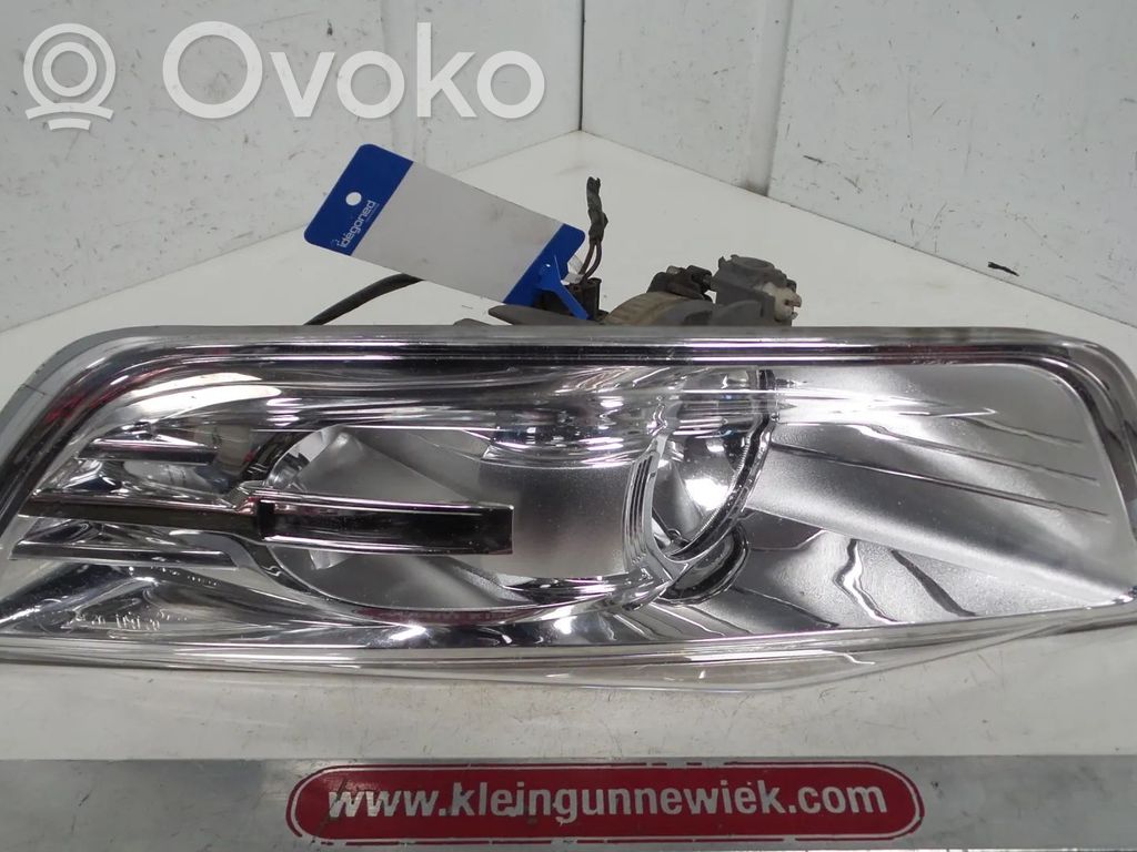 Ford Galaxy Etusumuvalo 