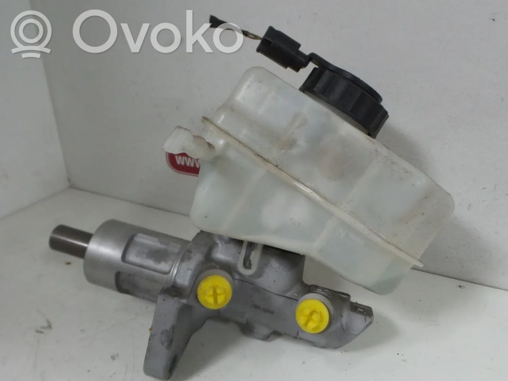 BMW X1 E84 Master brake cylinder 