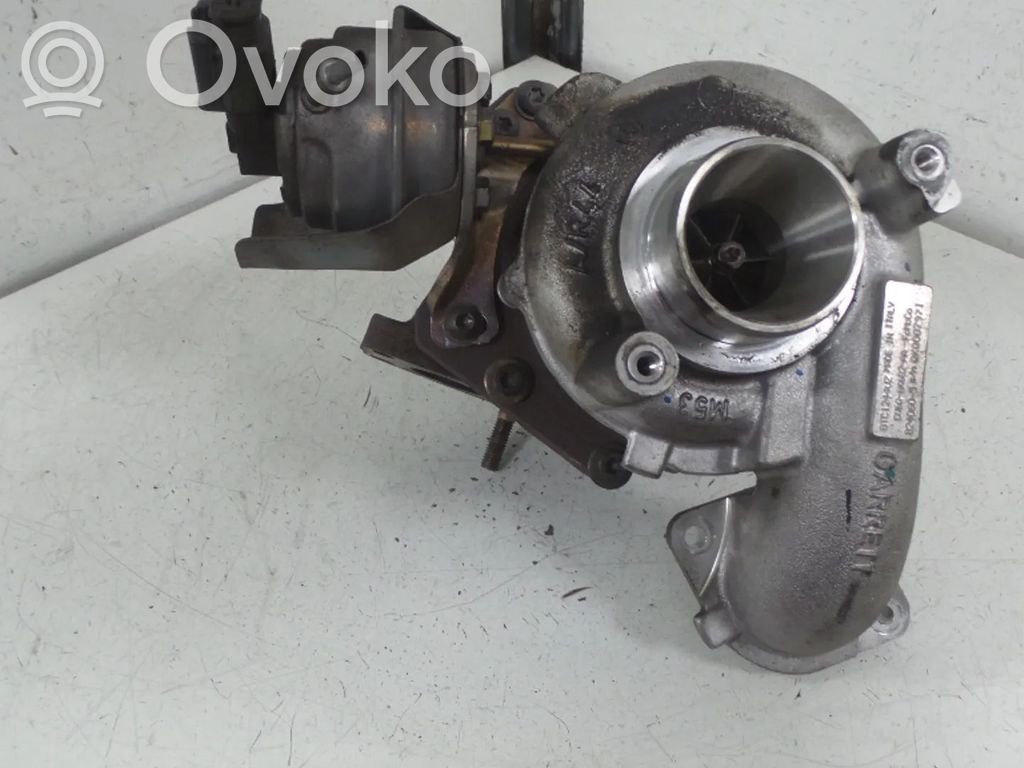 Kompresors   CV6Q6K682AA,1801856,1902475,1945757,2254339,9686120680,968612068005,968612068006,AV6Q6K682AA,AV6Q6K682AB,CV6K6K682AA,CV6K6K682AB,CV6K6K682AC,CV6Q6K682AB,CV6Q6K682AC,NGDB,REAV6J6K682AA