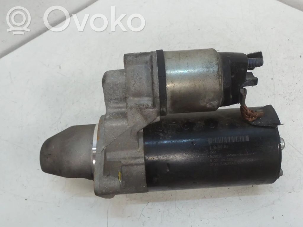 Opel Corsa D Starteris 