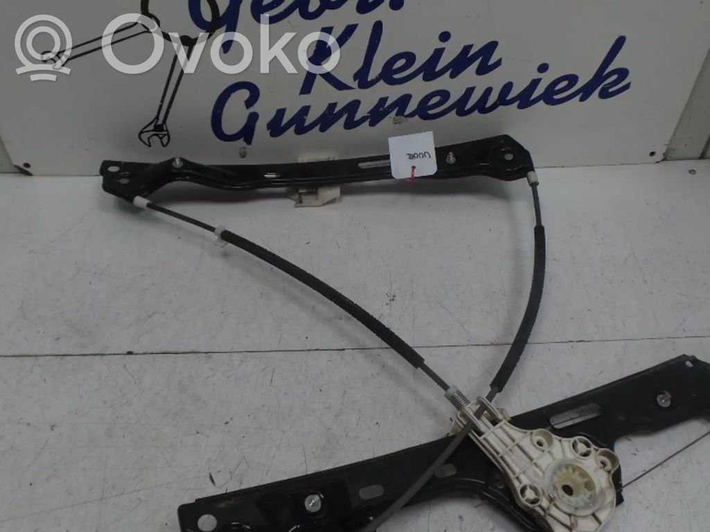 BMW 1 E81 E87 Mechanizm podnoszenia szyby przedniej bez silnika 