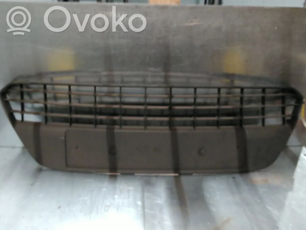 Ford C-MAX I Front bumper lower grill 