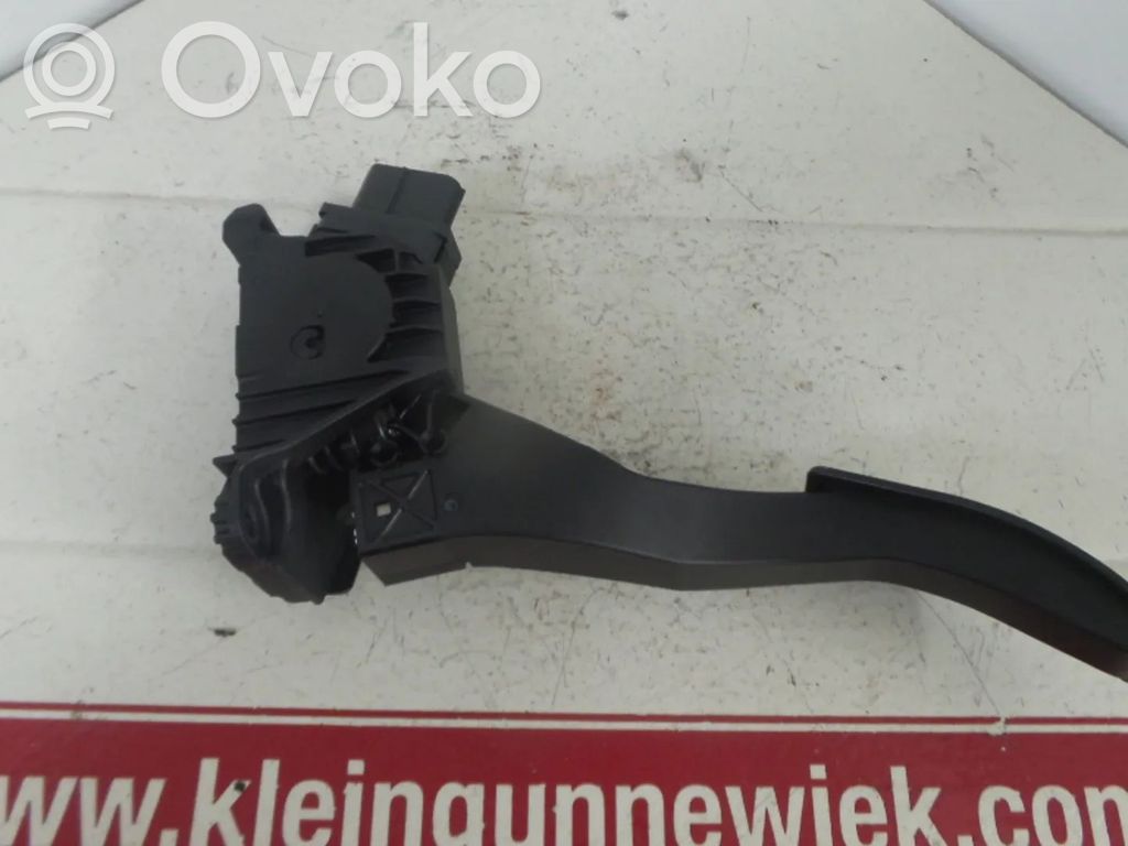 Volkswagen Golf VII Kaasupolkimen asentoanturi 
