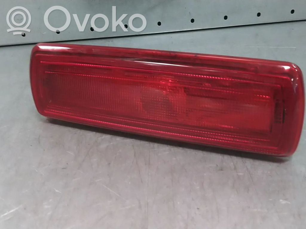 Renault Trafic III (X82) Third/center stoplight 