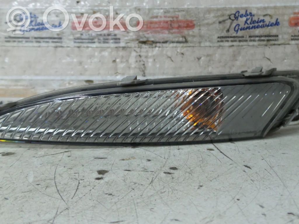 Front indicator light   13367142,1226160