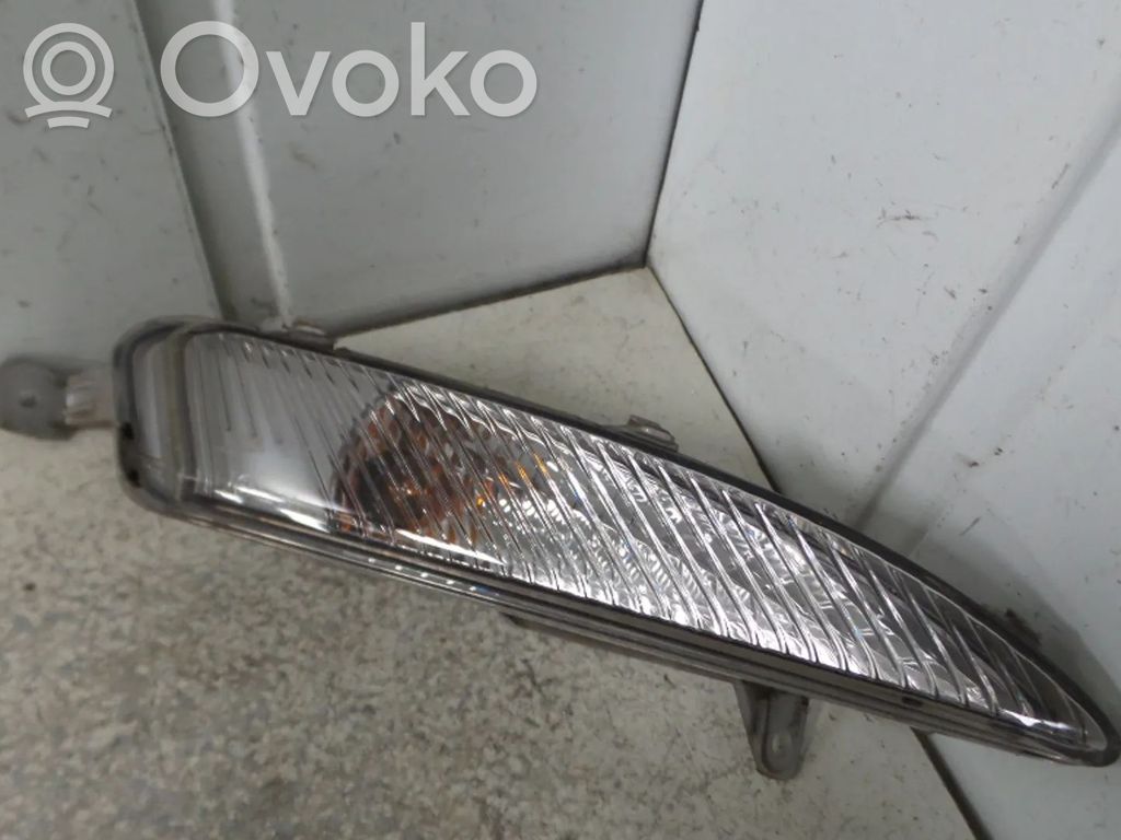Opel Astra J Indicatore di direzione anteriore 