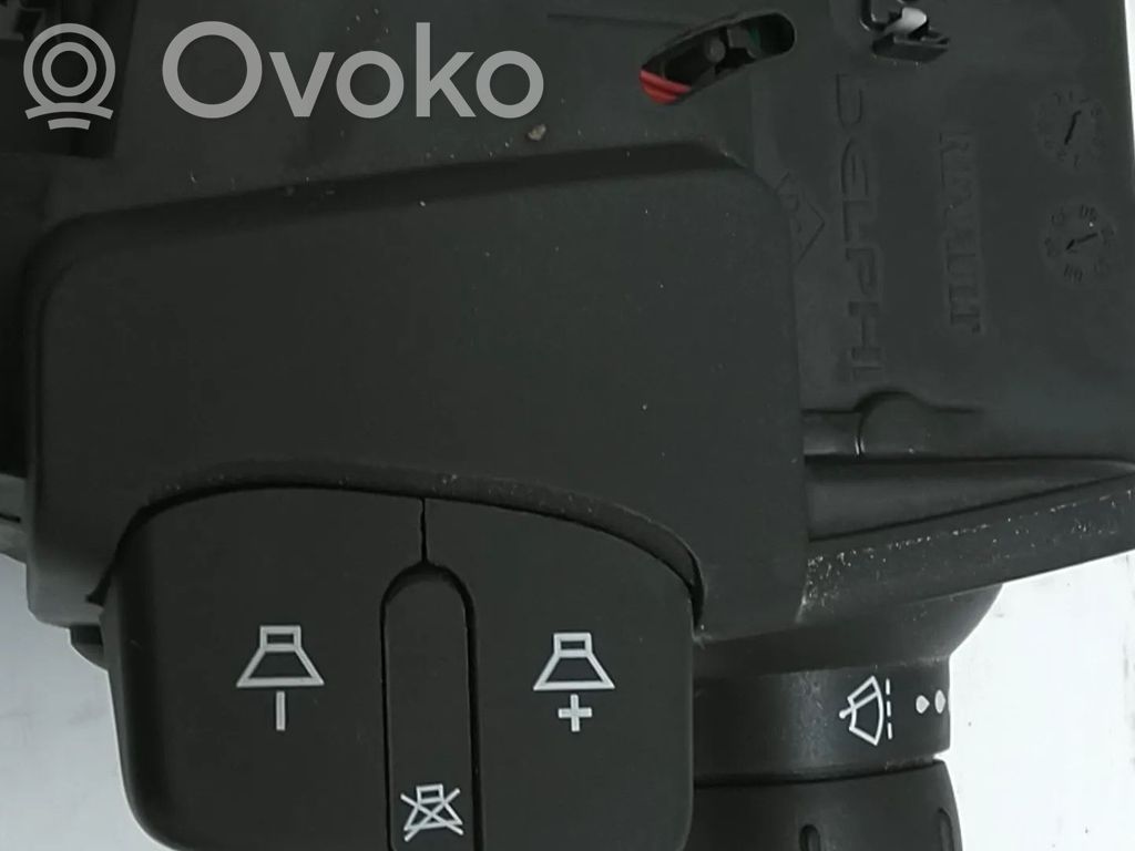 Renault Clio III Interruptor/palanca de limpiador de luz de giro 