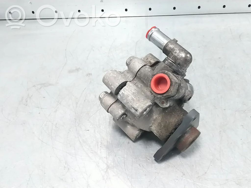 Opel Movano B Power steering pump 