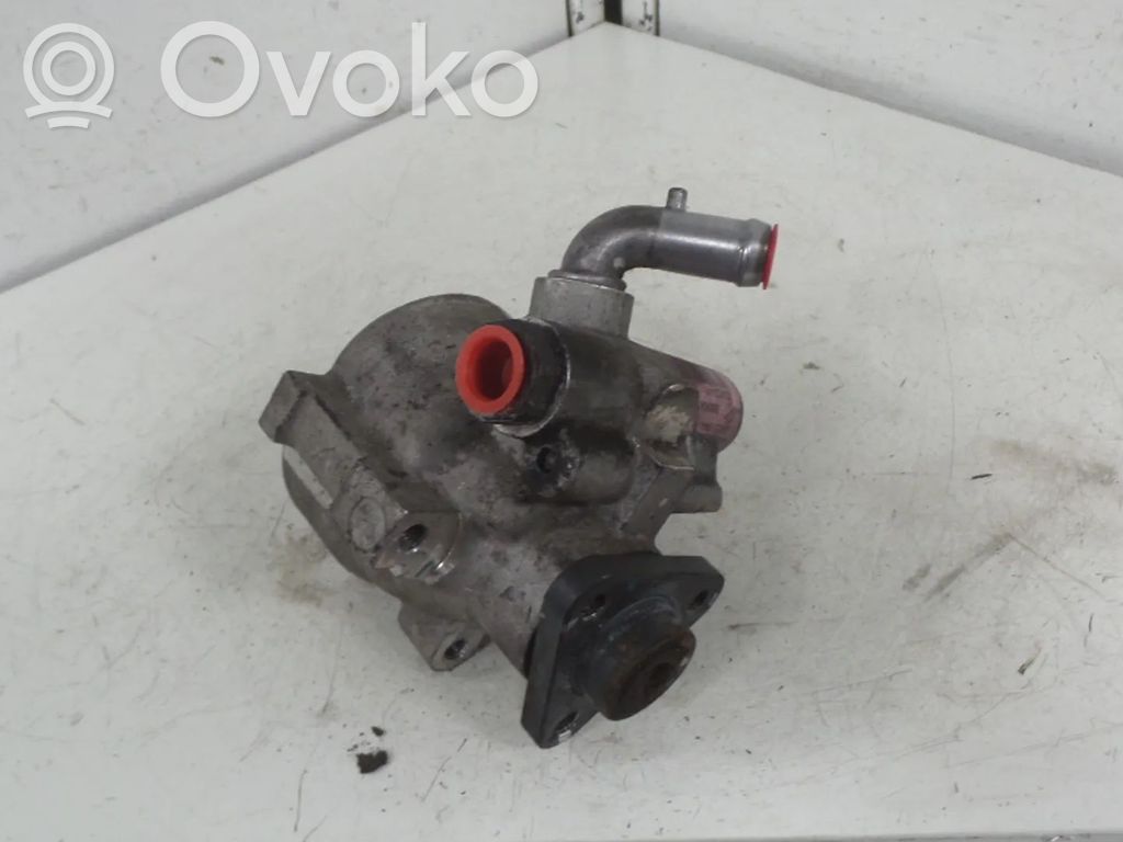 Ohjaustehostimen pumppu   38221944,52062441