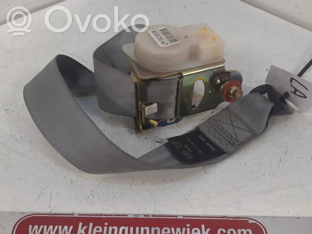 Cinturón trasero   8981007000