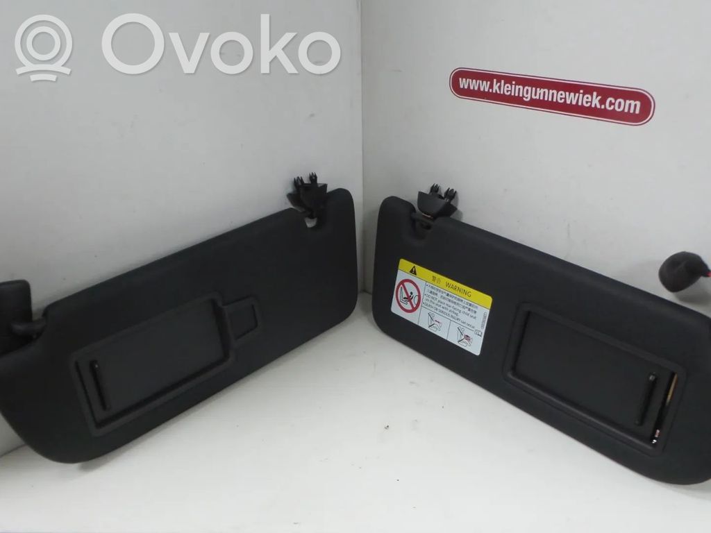Audi e-tron Sun visor 