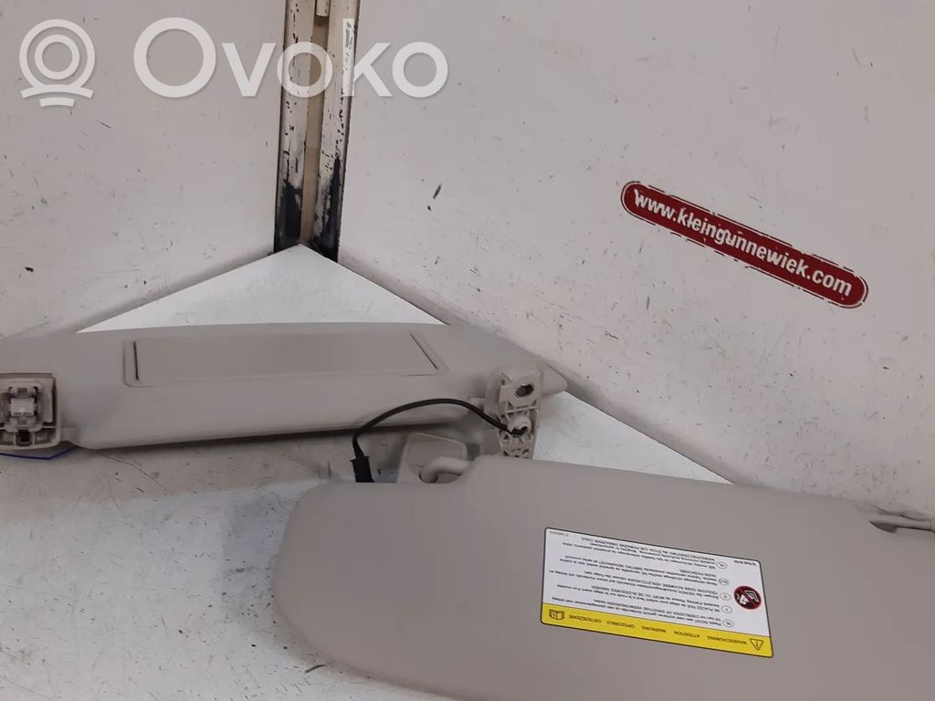 Volvo V40 Sun visor 