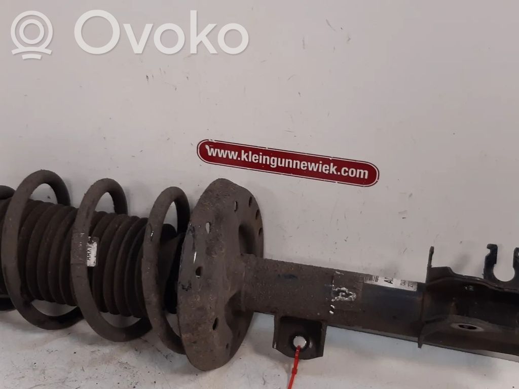 Opel Corsa E Front shock absorber/damper 