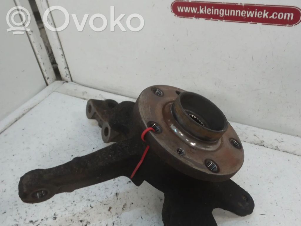 Renault Kangoo II Zwrotnica koła przedniego 