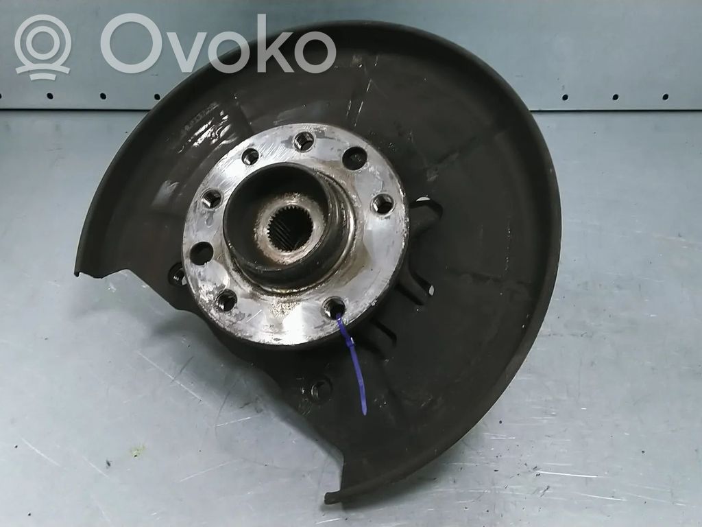 Opel Meriva B Zwrotnica koła przedniego 