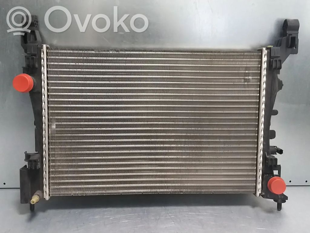 Opel Corsa E Radiator lichid răcire 