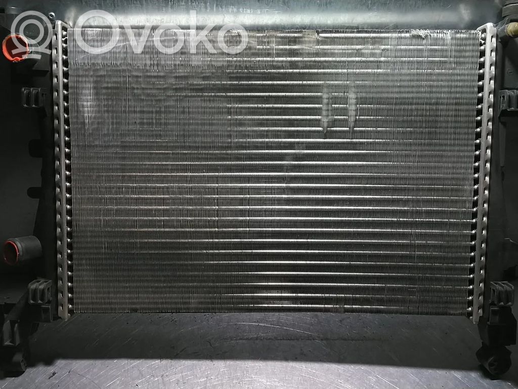 Opel Corsa D Dzesēšanas šķidruma radiators 