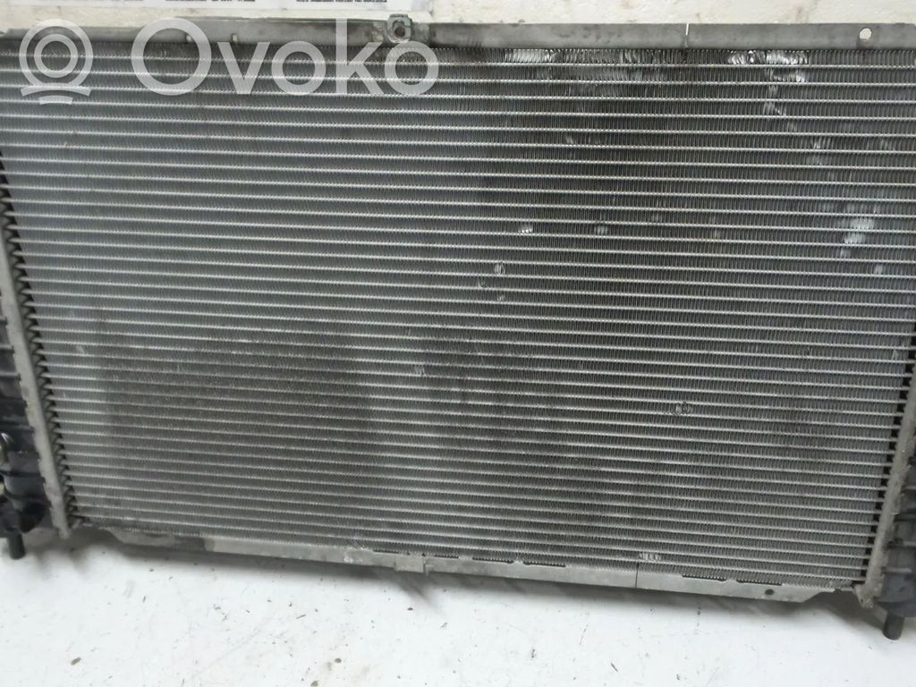 Opel Zafira B Coolant radiator 
