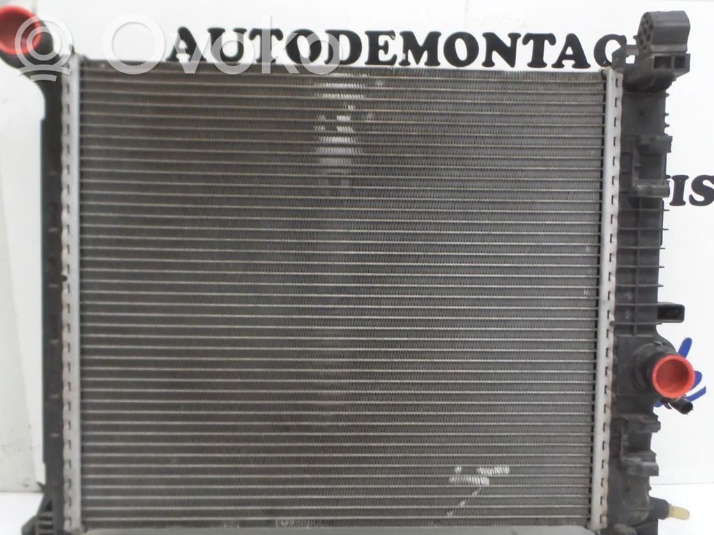 Opel Meriva B Radiateur de refroidissement 