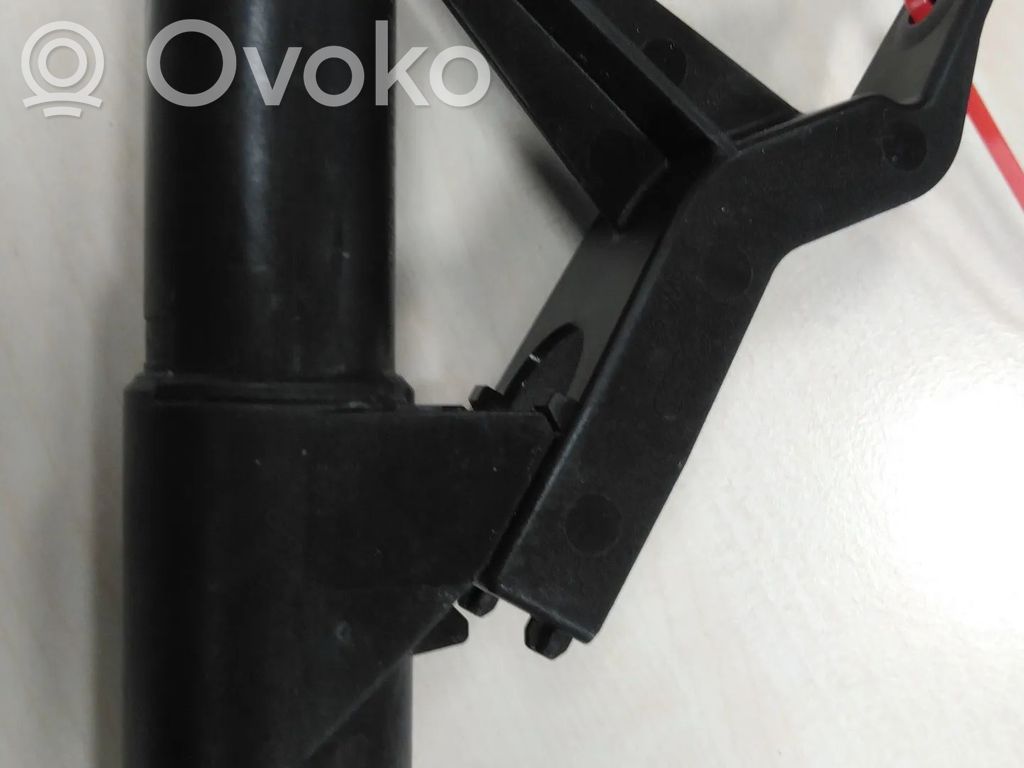 Audi A4 S4 B9 Dysza spryskiwacza lampy przedniej 