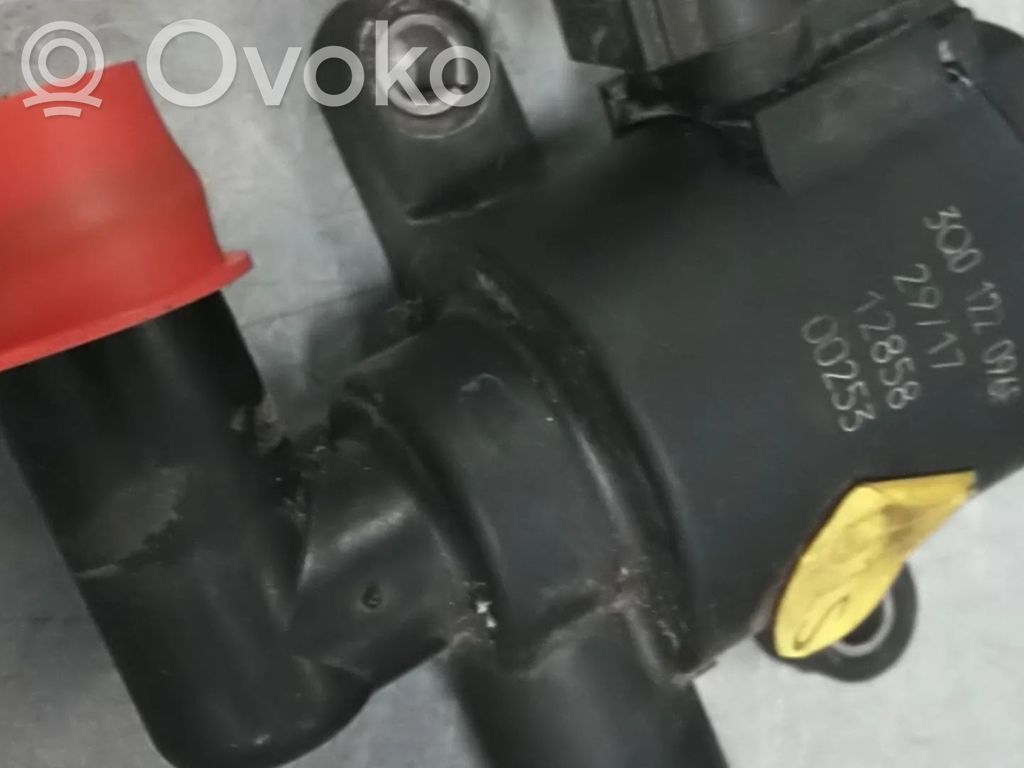 Volkswagen PASSAT B8 Valvola di regolazione del liquido di raffreddamento e del riscaldatore 