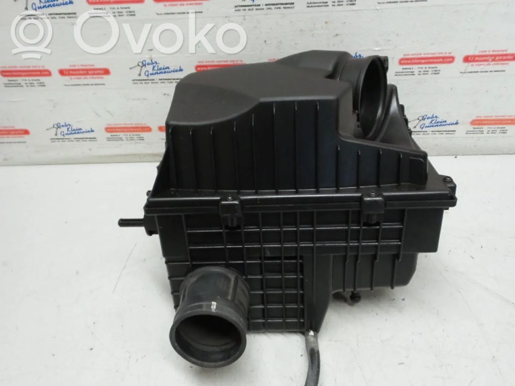 Renault Master III Oro filtro dėžė 
