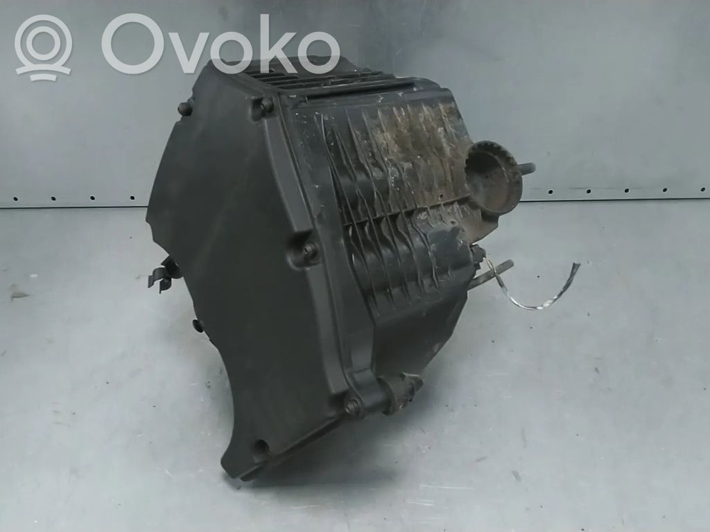 Audi A4 S4 B9 Air filter box 