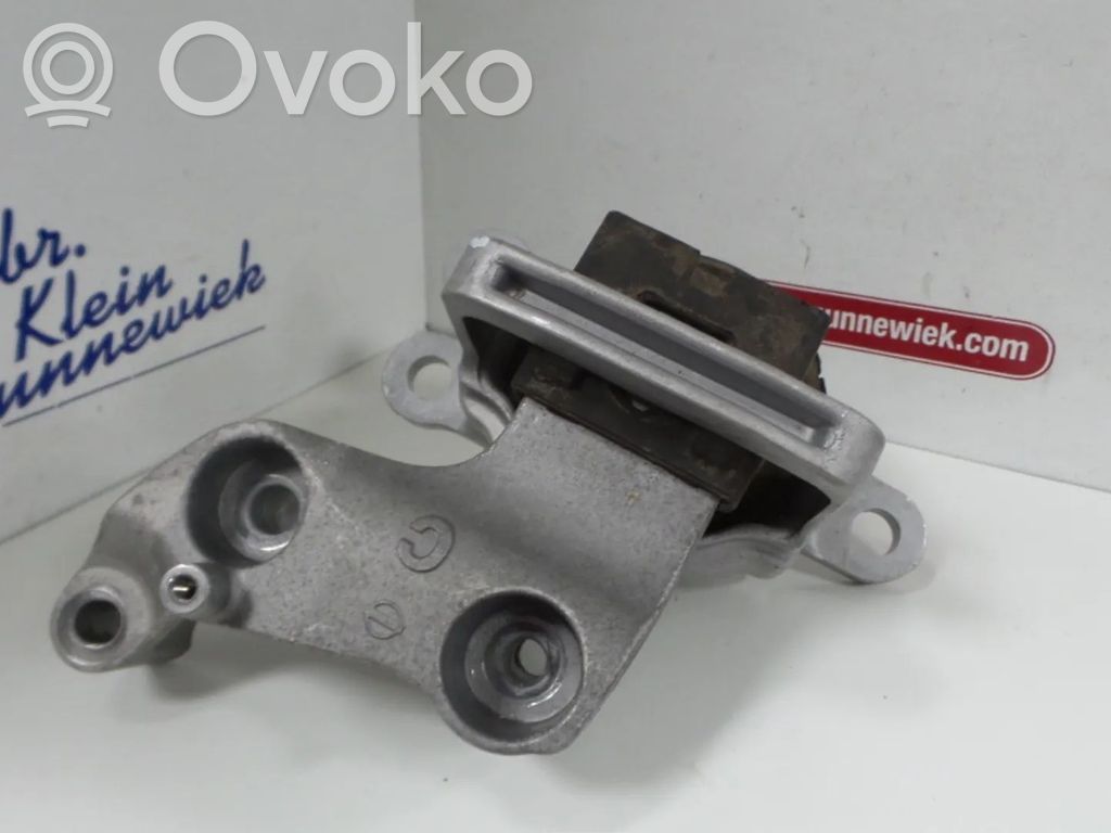 Nissan X-Trail T32 Wspornik / Mocowanie silnika 