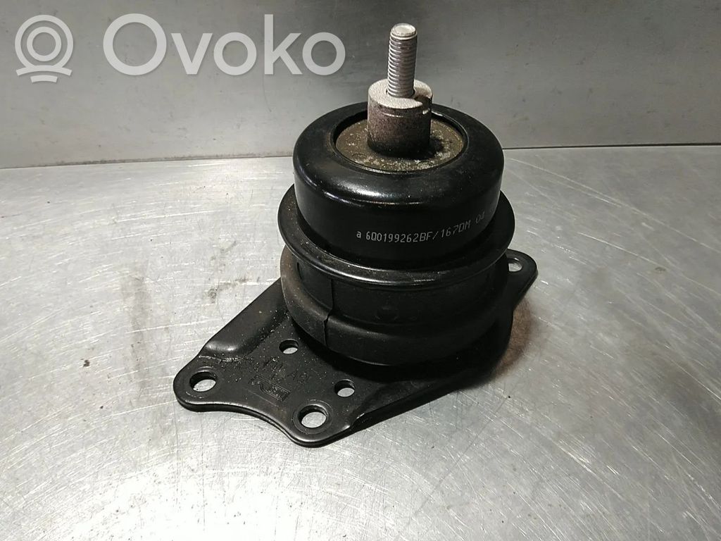 Skoda Fabia Mk2 (5J) Engine mount bracket 