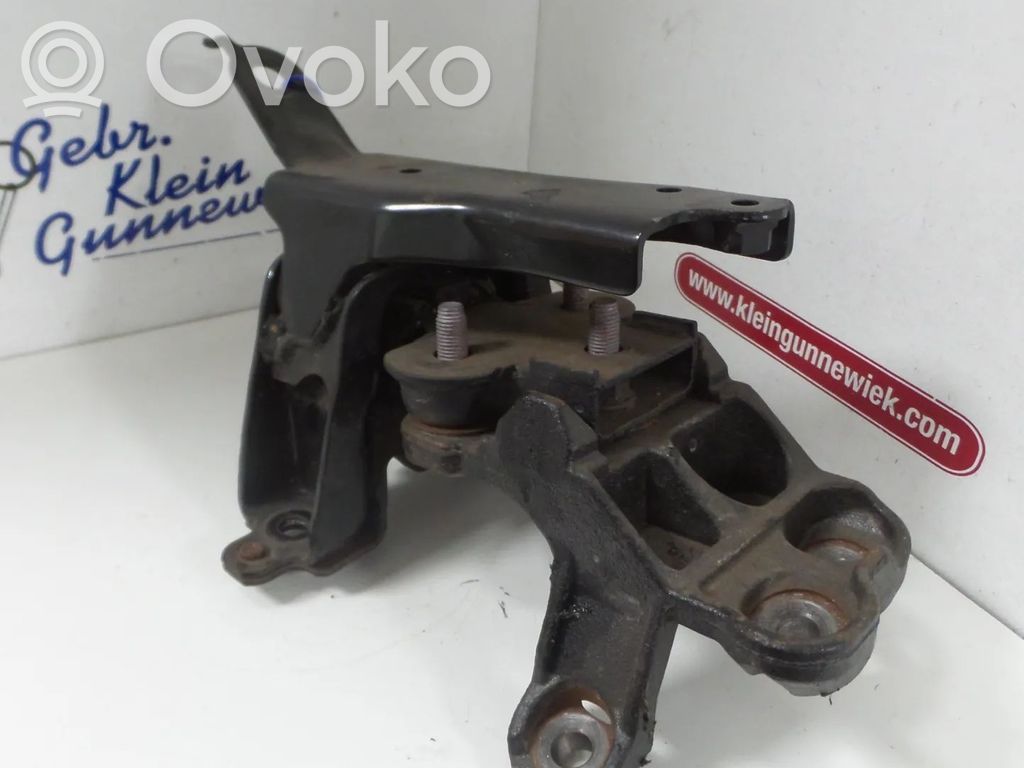 Peugeot 108 Gearbox mount 