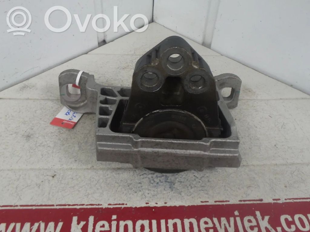 Engine mount bracket   F1F16F012BA,XWDD