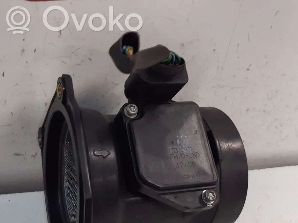Audi A4 S4 B6 8E 8H Mass air flow meter 