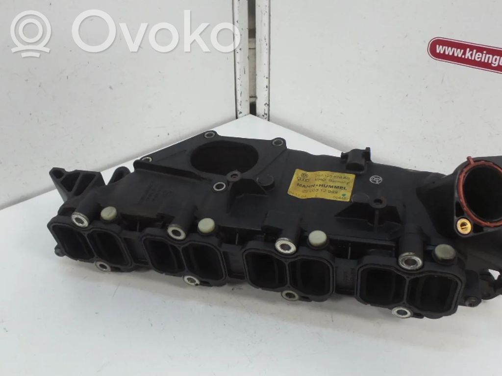 Audi A8 S8 D3 4E Intake manifold 